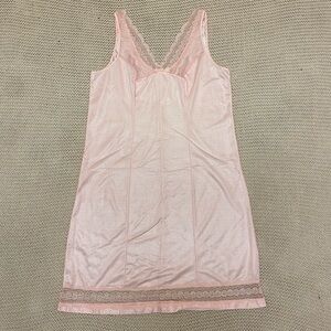 ✰ vintage pink lace trim slip dress ✰